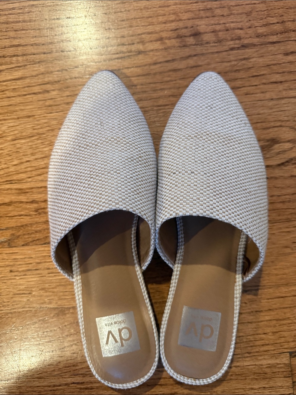 DV by Dolce Vita Women's Pointed Knit Slip-On Mules in Light Beige-SIZE 8.5